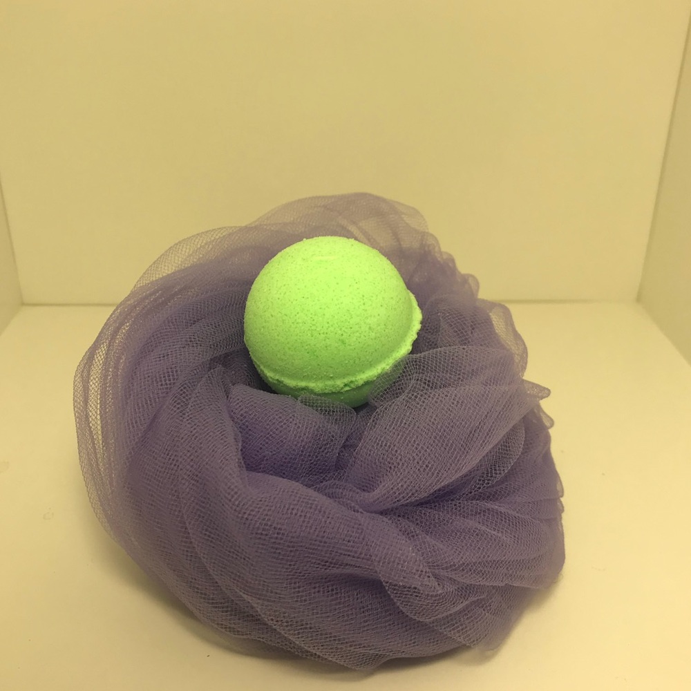 Lemongrass Green Tea 10 Golf Ball Bath Bombs